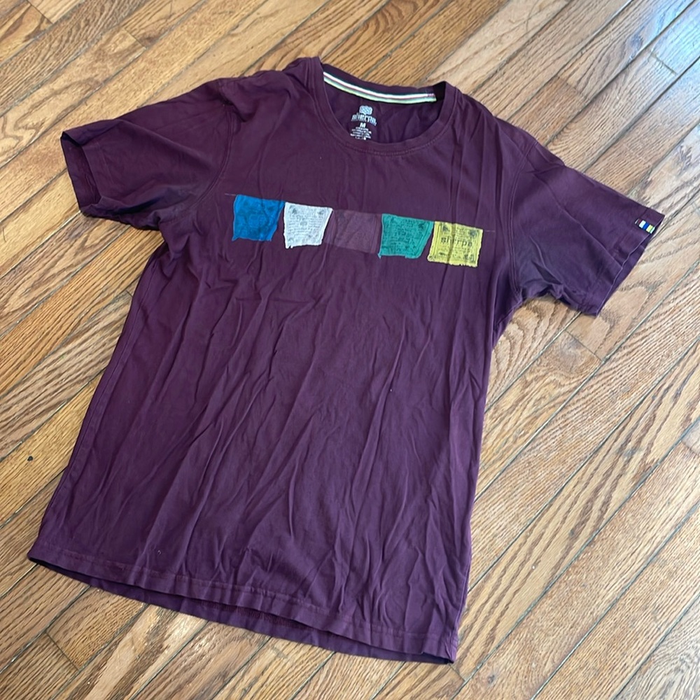 Sherpa Adventure Gear Prayer flags T-shirt